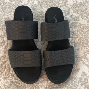 Black platform double strap slides size 10